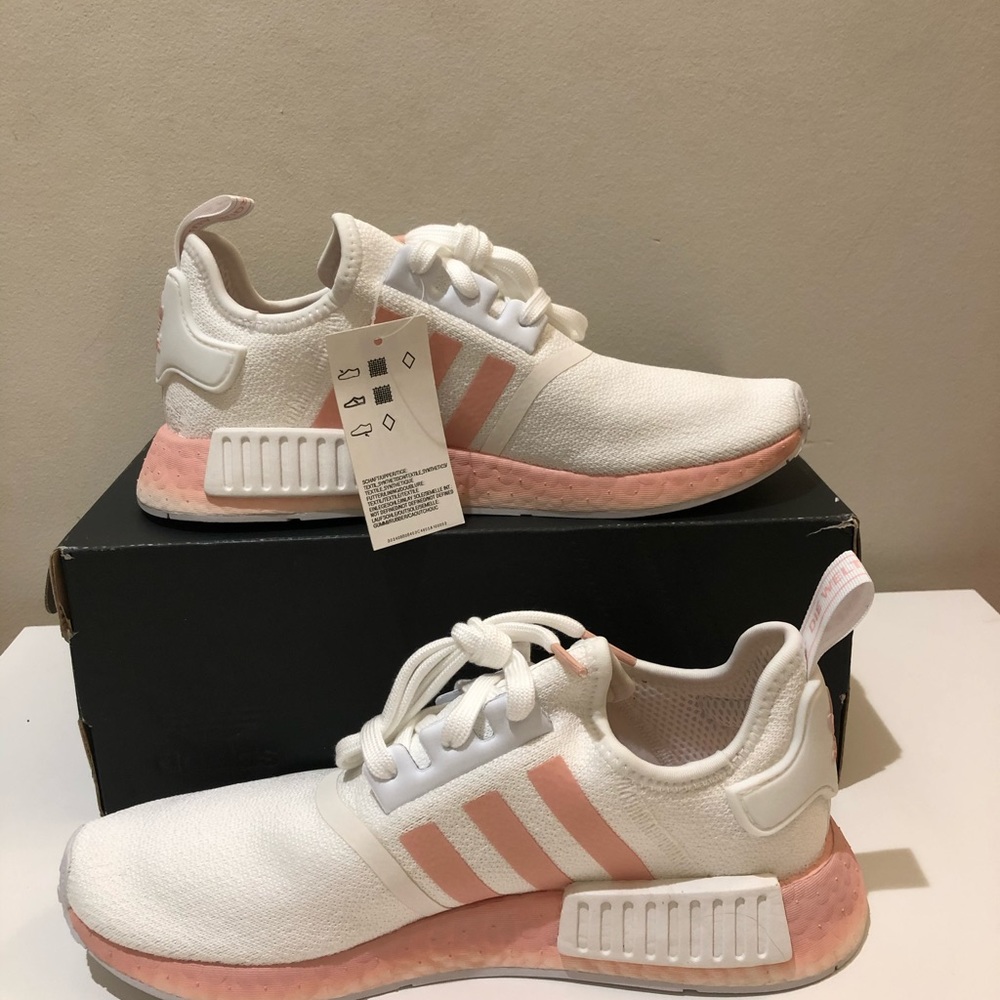 NIB Adidas NMD R1 Women’s White Vapour Pink - Picture 2 of 7